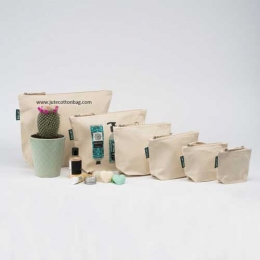 Wholesale Canvas Cosmetic Bag Manufacturers in Saudi Arabia 